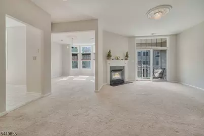408 Kensington Ln, Livingston Twp., NJ 07039 - Photo 15