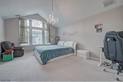 408 Kensington Ln, Livingston, NJ 07039 - Photo 5
