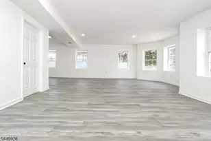 131 Lindsley Pl, East Orange, NJ 07018 - Photo 11