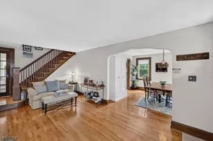 21 Crossbrook Rd, Livingston, NJ 07039 - Photo 5