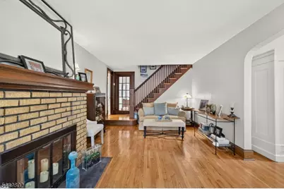 21 Crossbrook Rd, Livingston, NJ 07039 - Photo 7