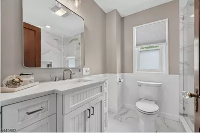 21 Crossbrook Rd, Livingston, NJ 07039 - Photo 27