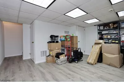 326 Lafayette Ave, Hawthorne, NJ 07506 - Photo 21