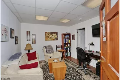 326 Lafayette Ave, Hawthorne, NJ 07506 - Photo 29