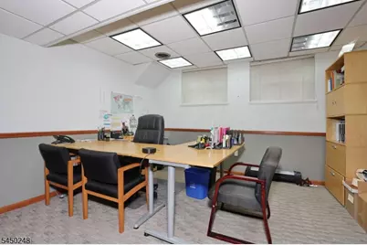 326 Lafayette Ave, Hawthorne, NJ 07506 - Photo 15