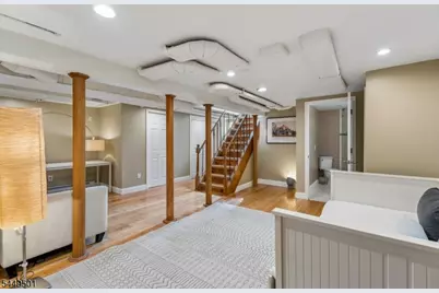 20 Lombardy Pl, Maplewood, NJ 07040 - Photo 19