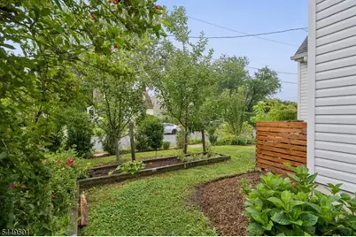 20 Lombardy Pl, Maplewood, NJ 07040 - Photo 25