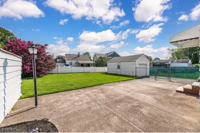 61 Doherty Dr, Clifton, NJ 07013 - Photo 11