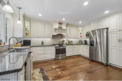6 Cowie Rd, Chester, NJ 07930 - Photo 9