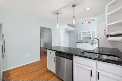 327 Carnegie Ct, Independence Township, NJ 07840 - Photo 15