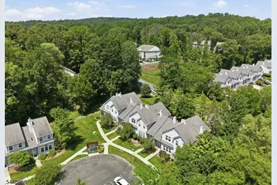 327 Carnegie Ct, Independence Township, NJ 07840 - Photo 3