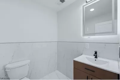 749 S 11th St, Newark, NJ 07103 - Photo 29