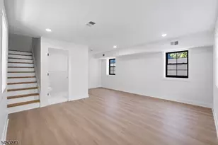 749 S 11th St, Newark, NJ 07103 - Photo 31