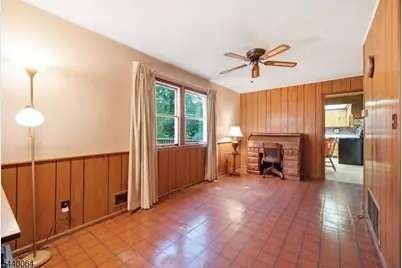 13 Ledgewood Rd, Mount Olive, NJ 07836 - Photo 7