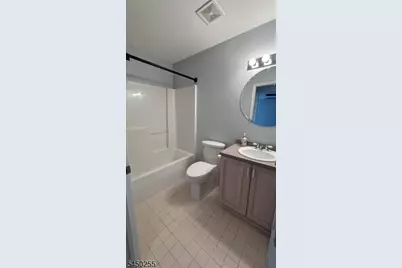 81 Crestview Ln, Mount Arlington, NJ 07856 - Photo 7