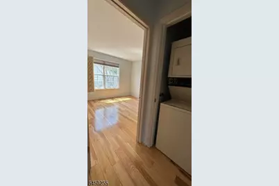 81 Crestview Ln, Mount Arlington, NJ 07856 - Photo 17
