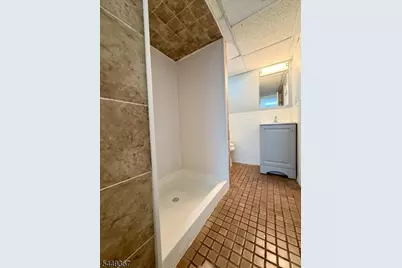48 Valley View Rd, Hillside, NJ 07205 - Photo 39