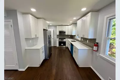 48 Valley View Rd, Hillside, NJ 07205 - Photo 11