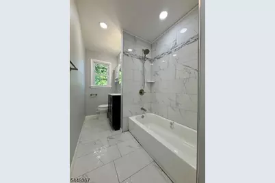 48 Valley View Rd, Hillside, NJ 07205 - Photo 19