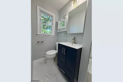 48 Valley View Rd, Hillside, NJ 07205 - Photo 21