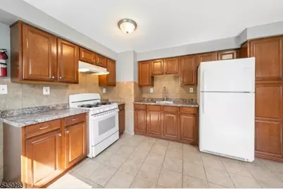 69 S Harrison Ave, Woodbridge Township, NJ 08830 - Photo 3