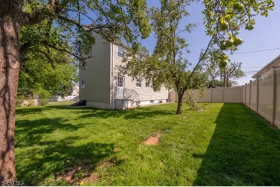 69 S Harrison Ave, Woodbridge Township, NJ 08830 - Photo 15