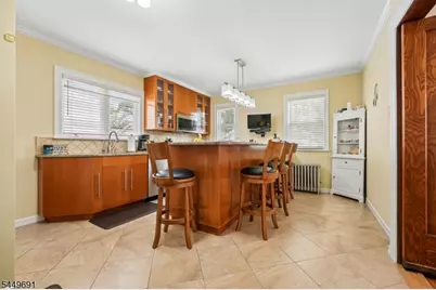 24 Synott Pl, Newark, NJ 07106 - Photo 11