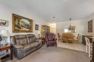 602 Brittany Dr, Wayne, NJ 07470 - Photo 9