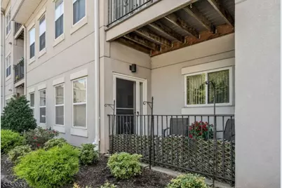 602 Brittany Dr, Wayne, NJ 07470 - Photo 25
