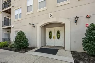 602 Brittany Dr, Wayne, NJ 07470 - Photo 3