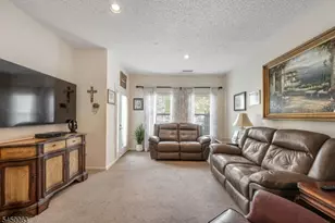 602 Brittany Dr, Wayne, NJ 07470 - Photo 7