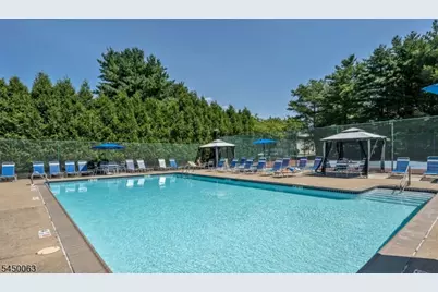 602 Brittany Dr, Wayne, NJ 07470 - Photo 35