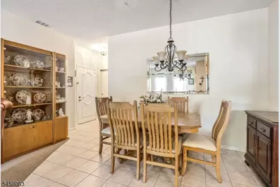 602 Brittany Dr, Wayne, NJ 07470 - Photo 11