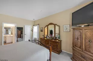 602 Brittany Dr, Wayne, NJ 07470 - Photo 19