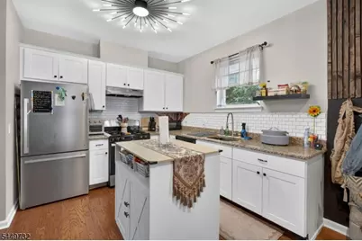 2 Bland Ctunit #3, Bloomfield Twp., NJ 07003 - Photo 19
