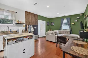 2 Bland Ctunit, Bloomfield Twp., NJ 07003 - Photo 17