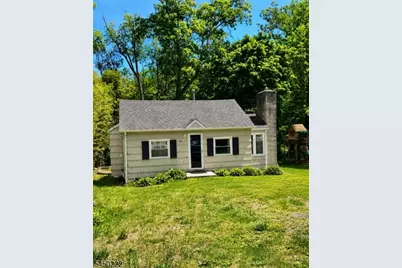 62 S Cherry Rd, Jefferson Township, NJ 07849 - Photo 1