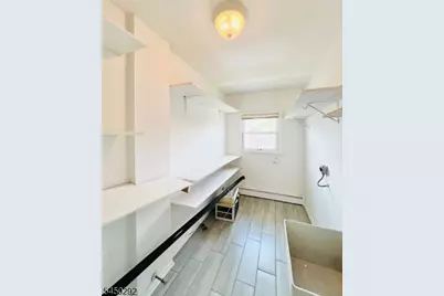 426 Miltonia St, Linden, NJ 07036 - Photo 9
