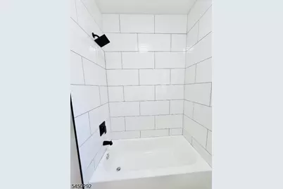 426 Miltonia St, Linden, NJ 07036 - Photo 17