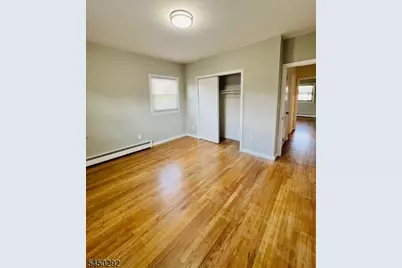 426 Miltonia St, Linden, NJ 07036 - Photo 15