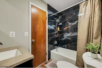 13 Delbarton Ct, Washington Township, NJ 07840 - Photo 25