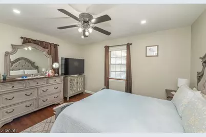 54 Hasbrouck Ave, Hasbrouck Heights, NJ 07604 - Photo 17