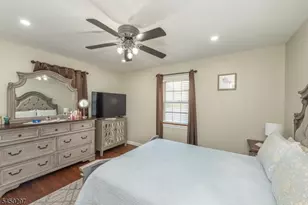 54 Hasbrouck Ave, Hasbrouck Heights, NJ 07604 - Photo 17