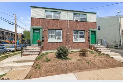 637 Myrtle St, Elizabeth, NJ 07202 - Photo 1