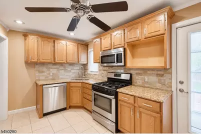 2119 Prospect St, Rahway, NJ 07065 - Photo 9