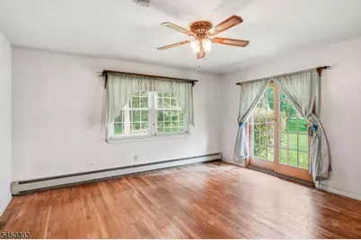 123 Old Georgetown Rd, Franklin Township, NJ 08540 - Photo 15
