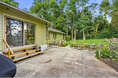 123 Old Georgetown Rd, Franklin Township, NJ 08540 - Photo 27