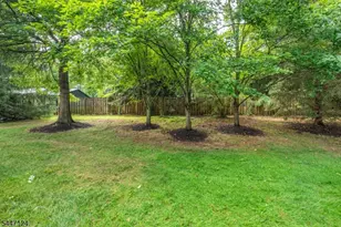 11 Cooper Ln, Long Hill Township, NJ 07946 - Photo 27