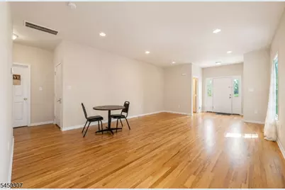 160 Teeple Pl, South Plainfield, NJ 07080 - Photo 5