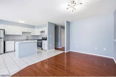 9 Balboa Ln, Franklin Township, NJ 08823 - Photo 11